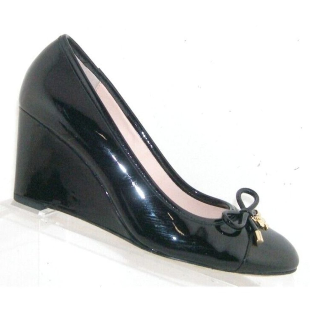 Kate Spade New York Kacey black patent leather cap toe bow wedge heels 8M